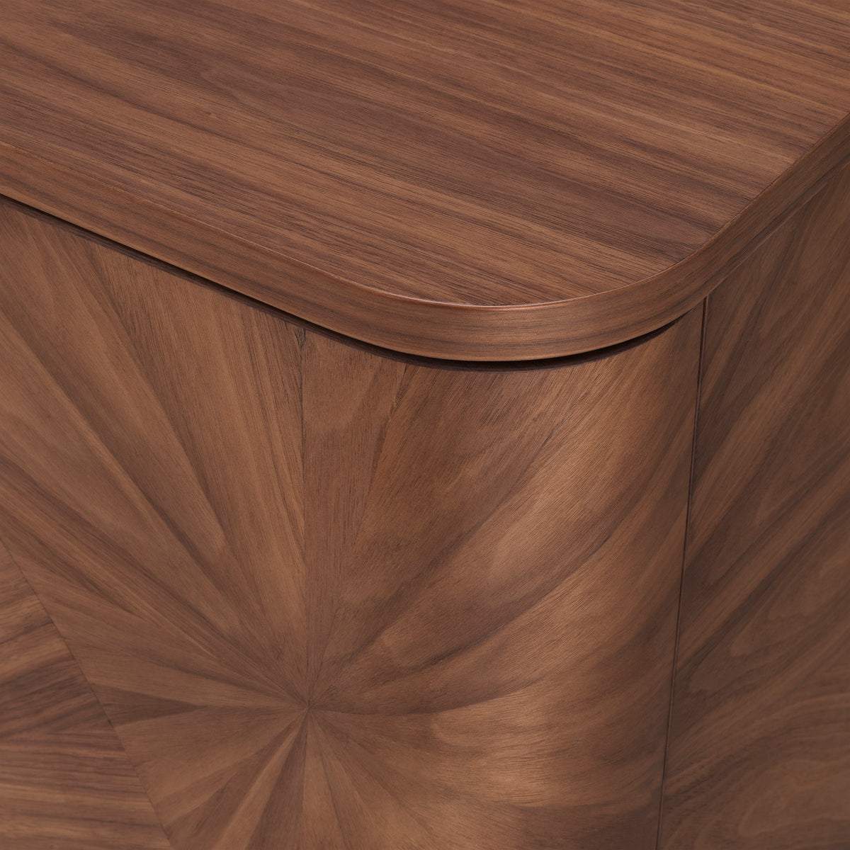 Rucello Dresser