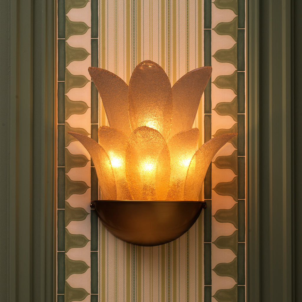 Melrose Wall Lamp