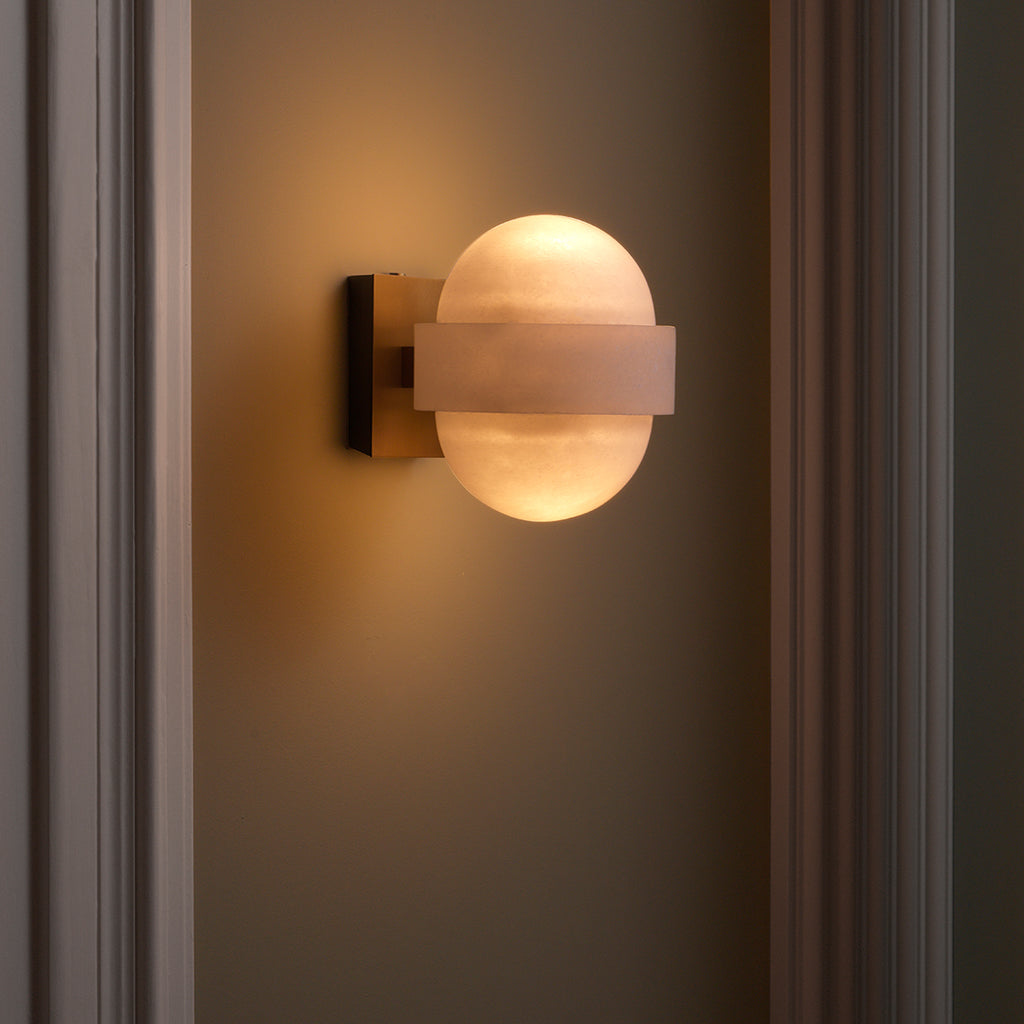 Icarus Wall Lamp