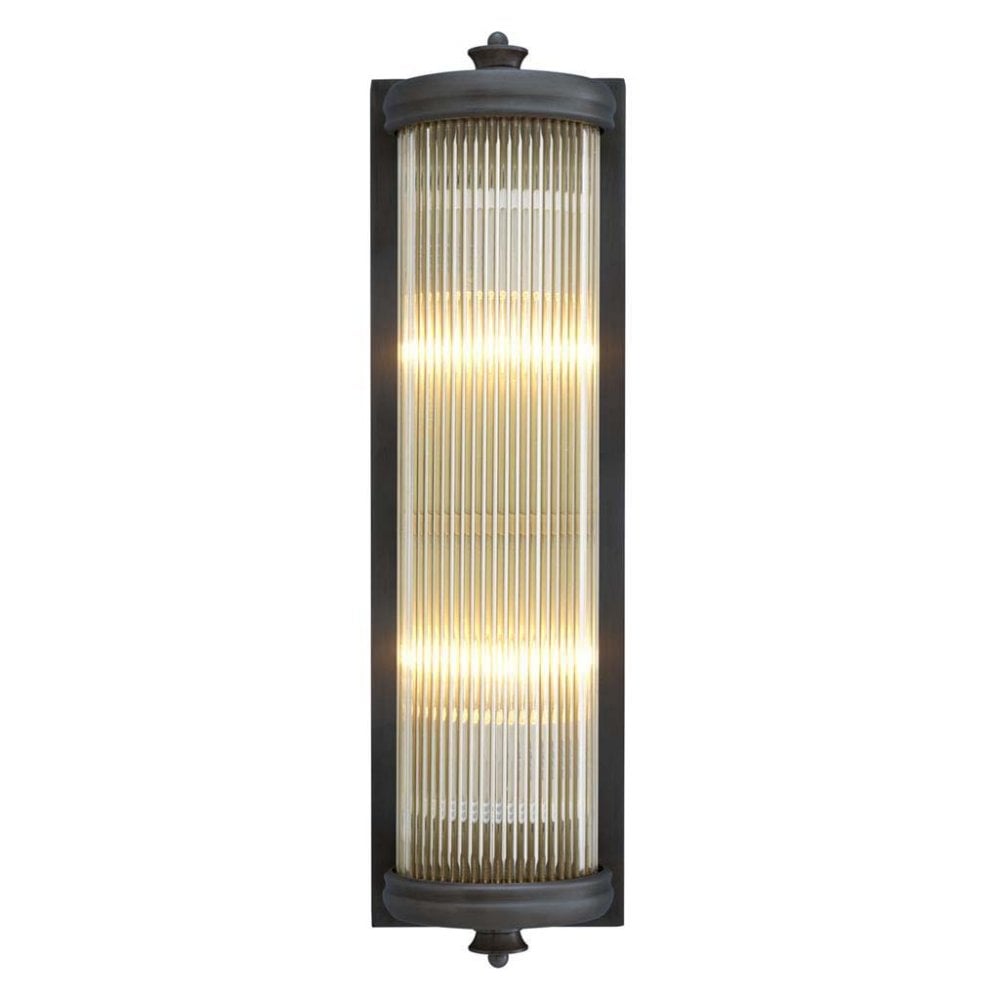 Glorious Wall Lamp