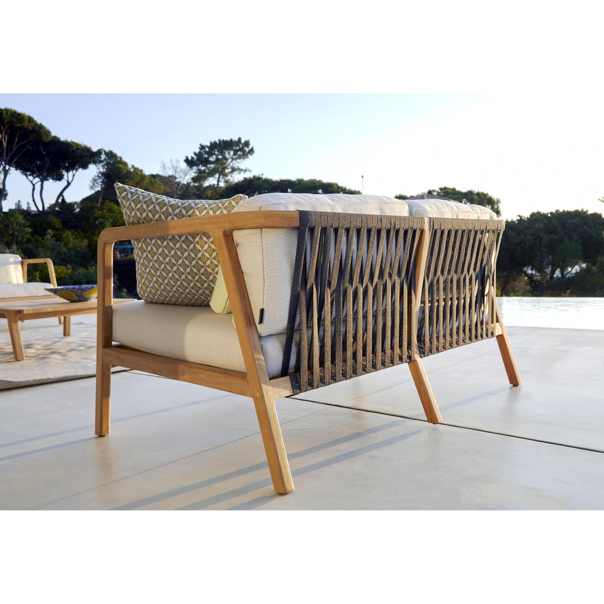 Flexx Love Seat