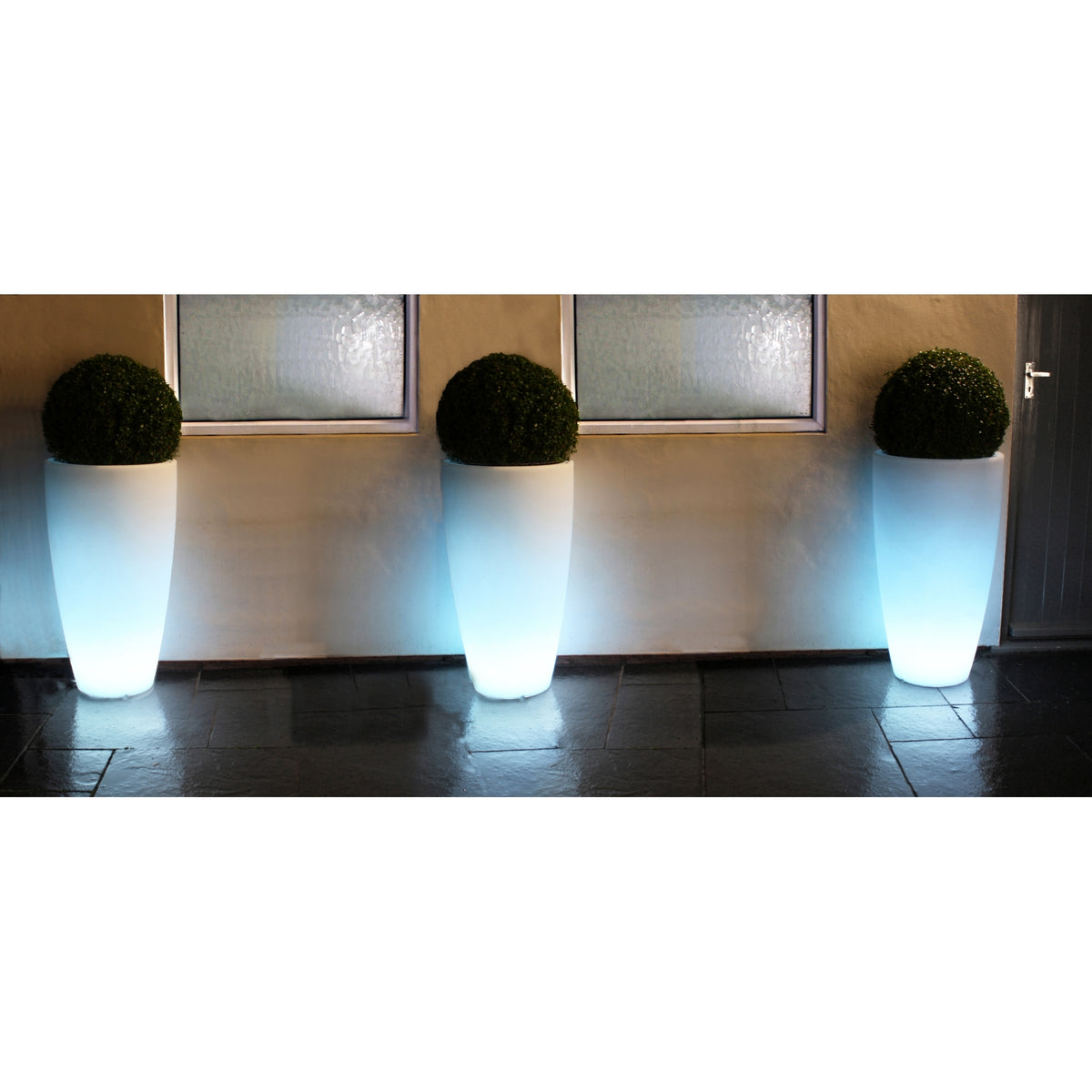 LED Curved Planter