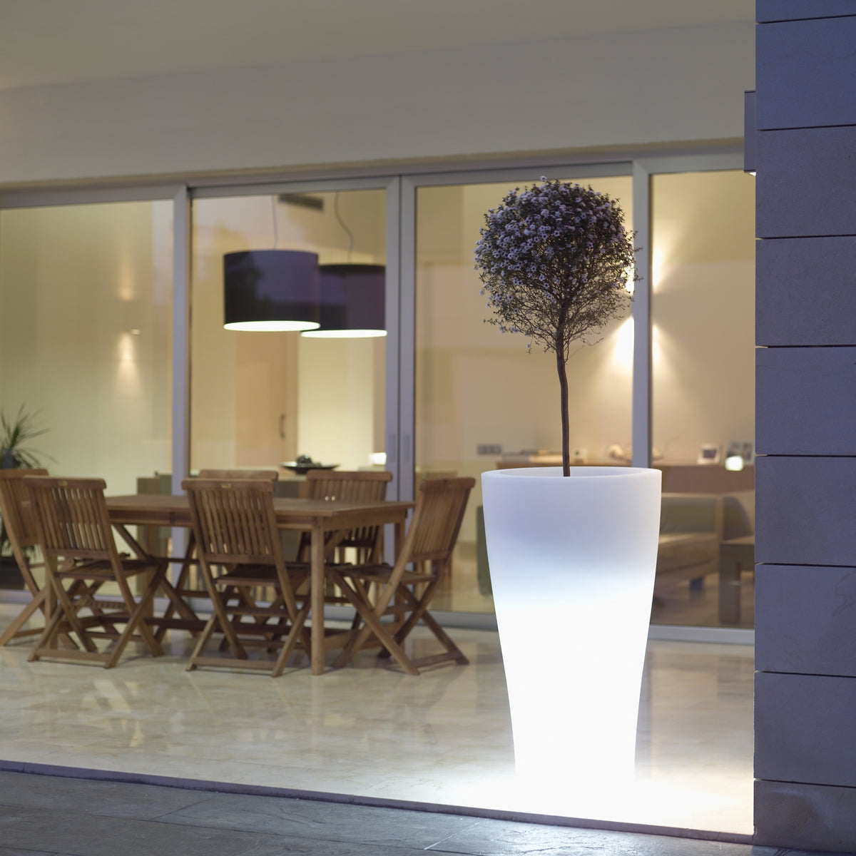 LED Cone Large Planter