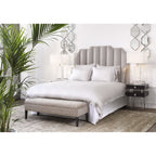 Robbins Table Lamp