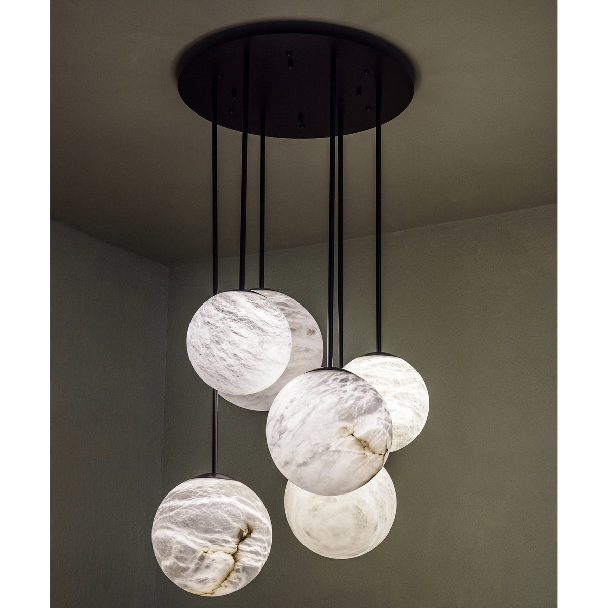 Orion Alabaster Cluster Light 3 Spheres