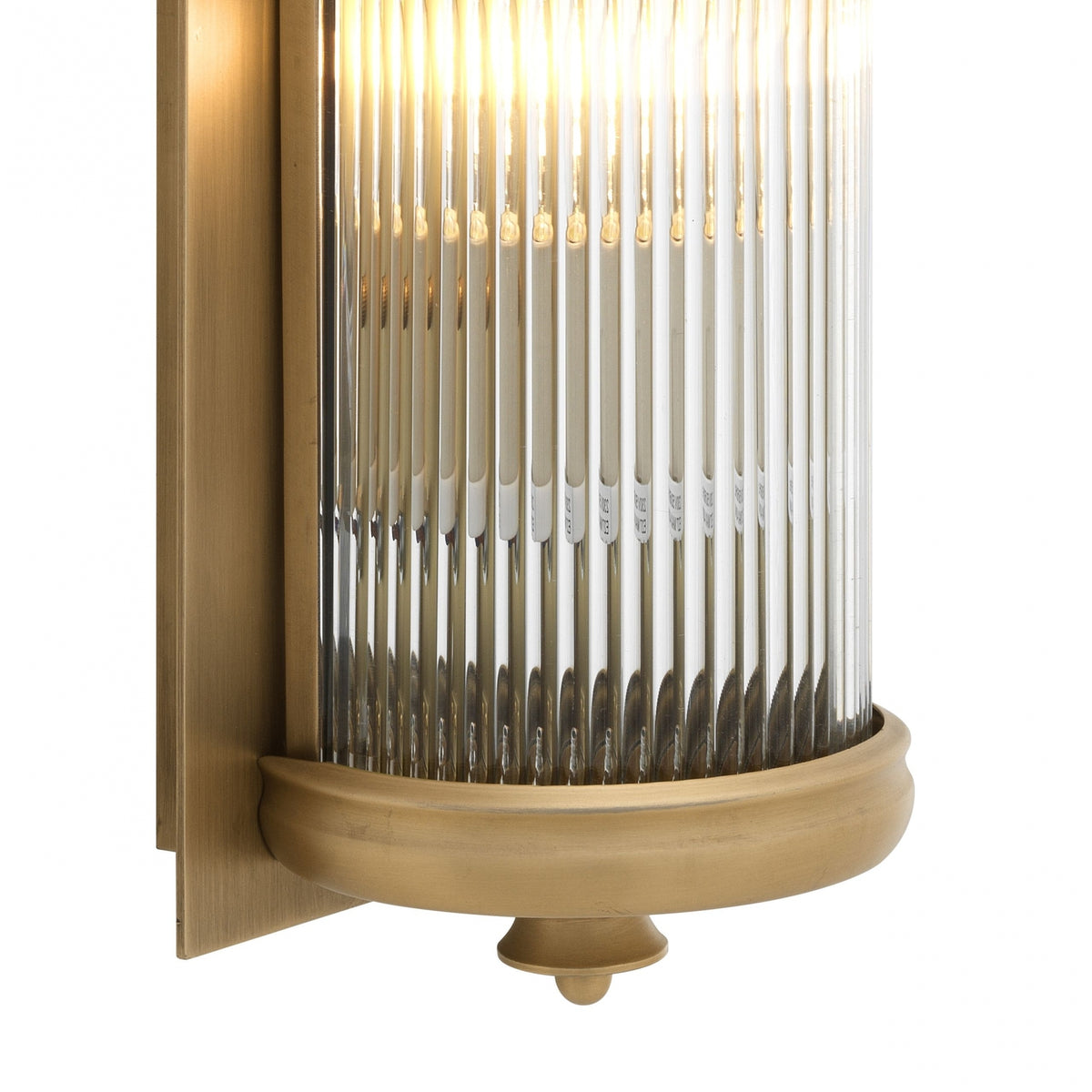 Glorious Wall Lamp