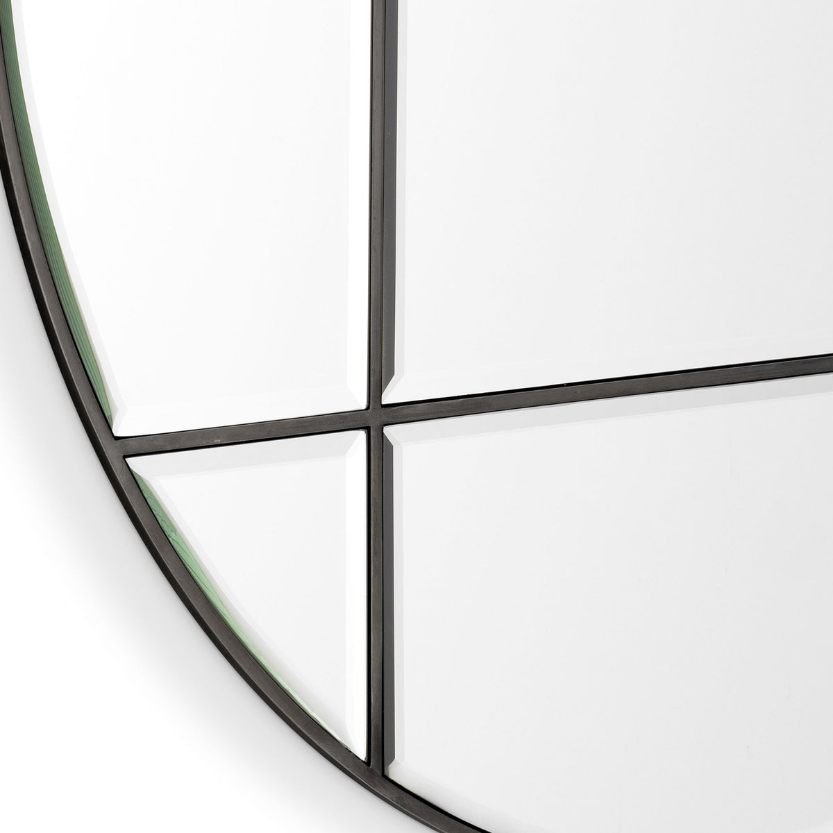 Beaumont round Mirror