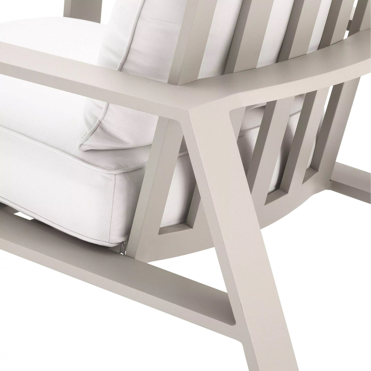 Belle Vue Chair