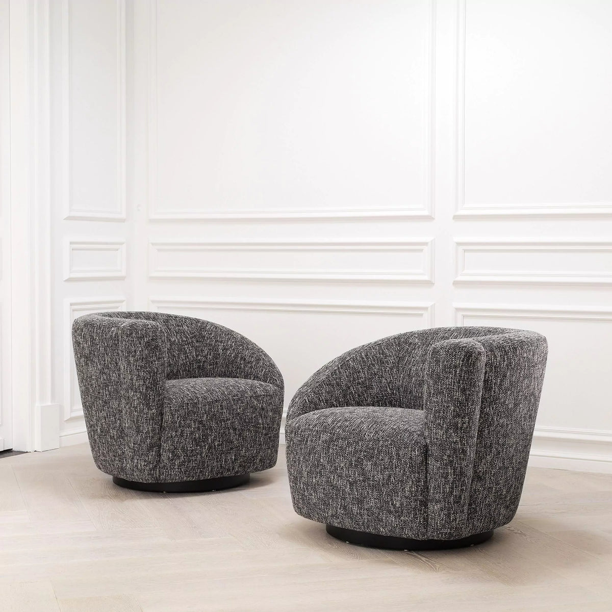 Colin Swivel Chair