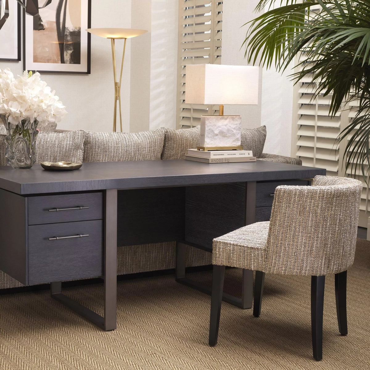 Newton Table Lamp