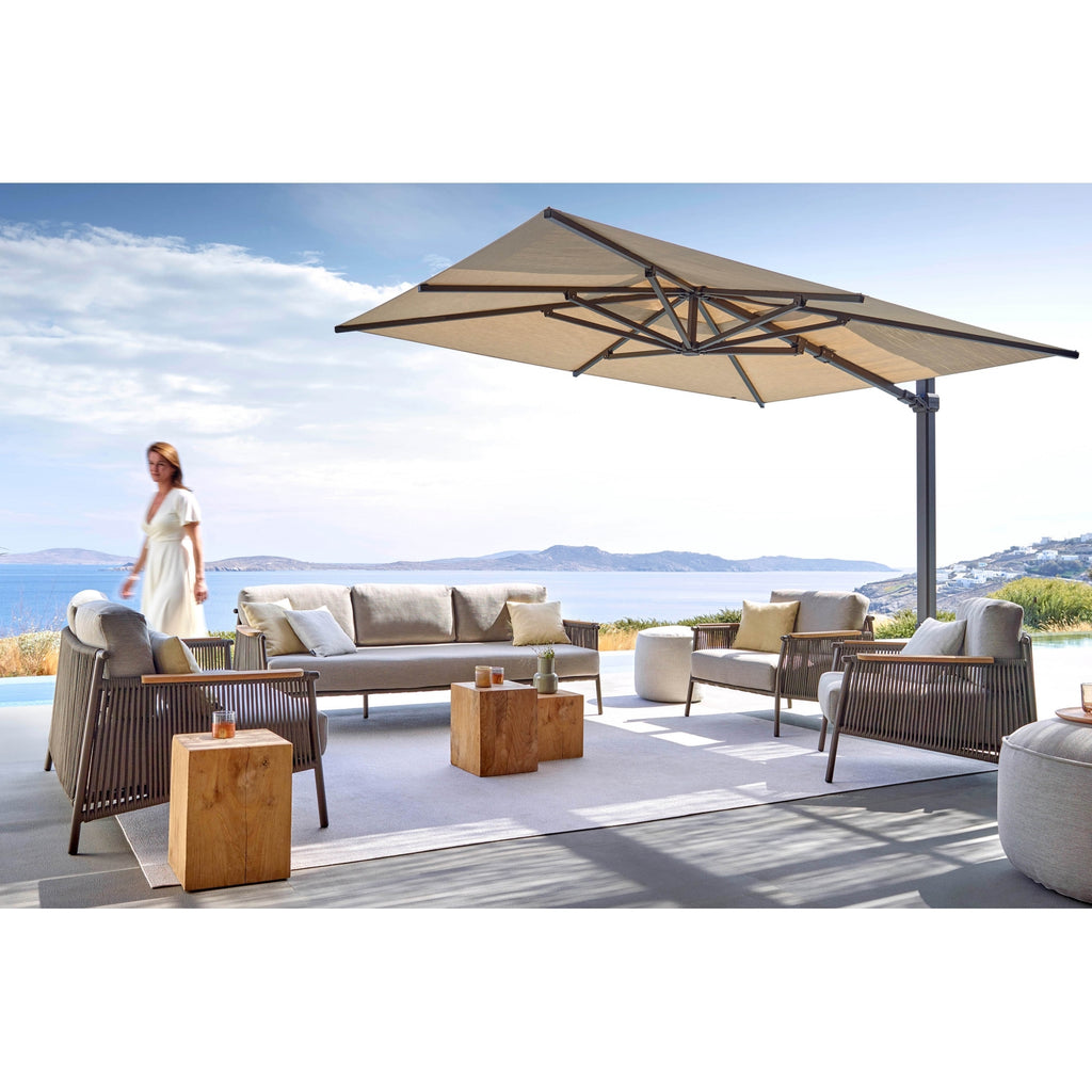 Scoop Love Seat