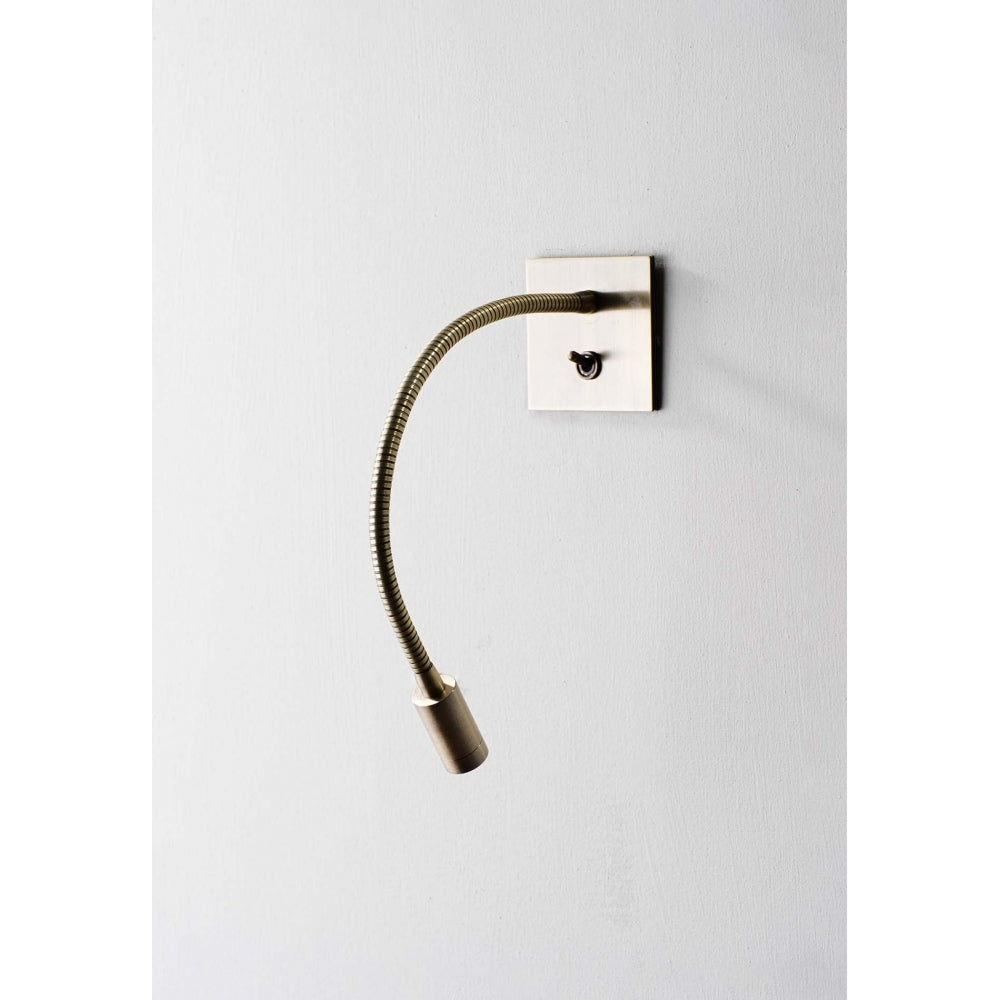 Jordan Wall Light Large