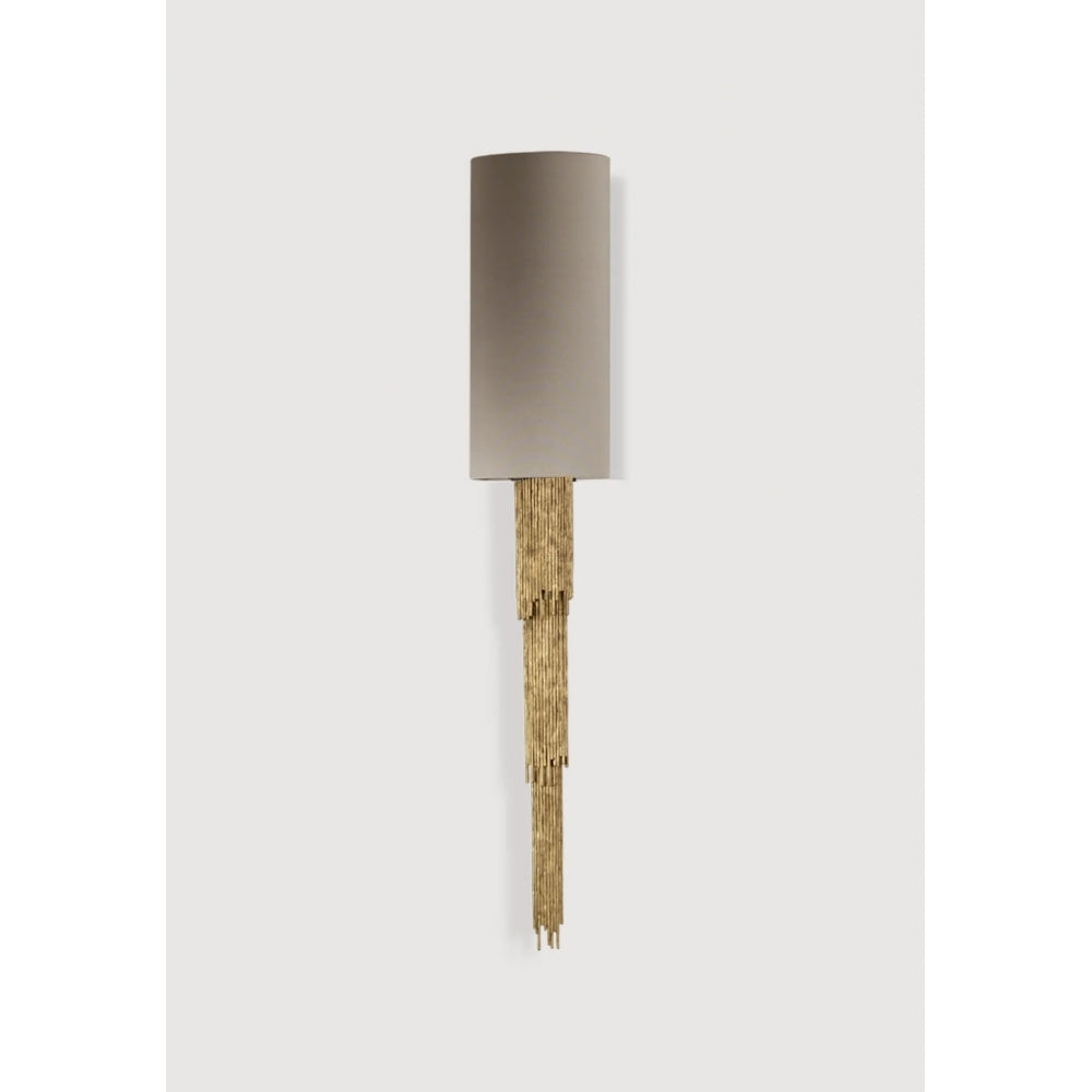 Halley Wall Light