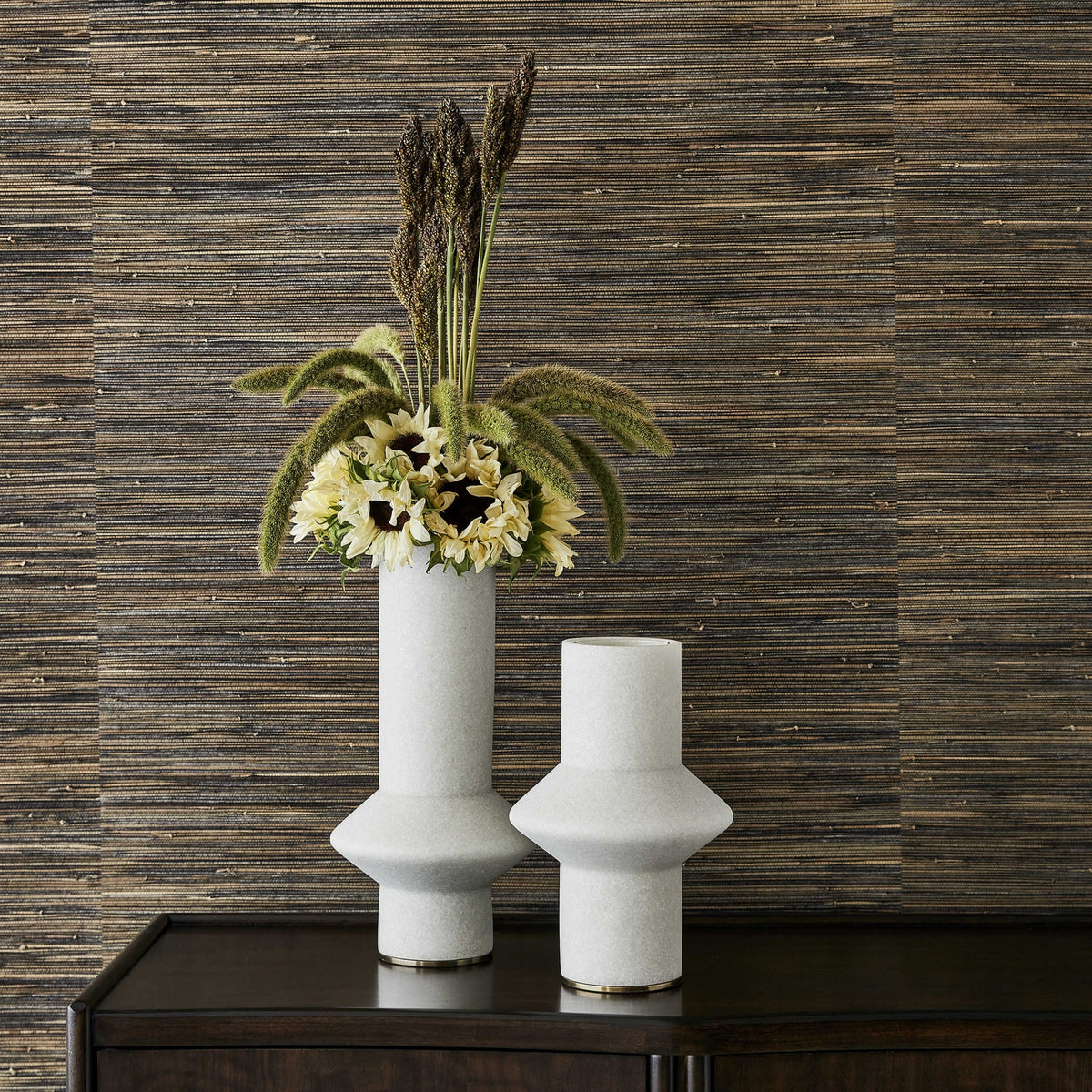 Edge Vases