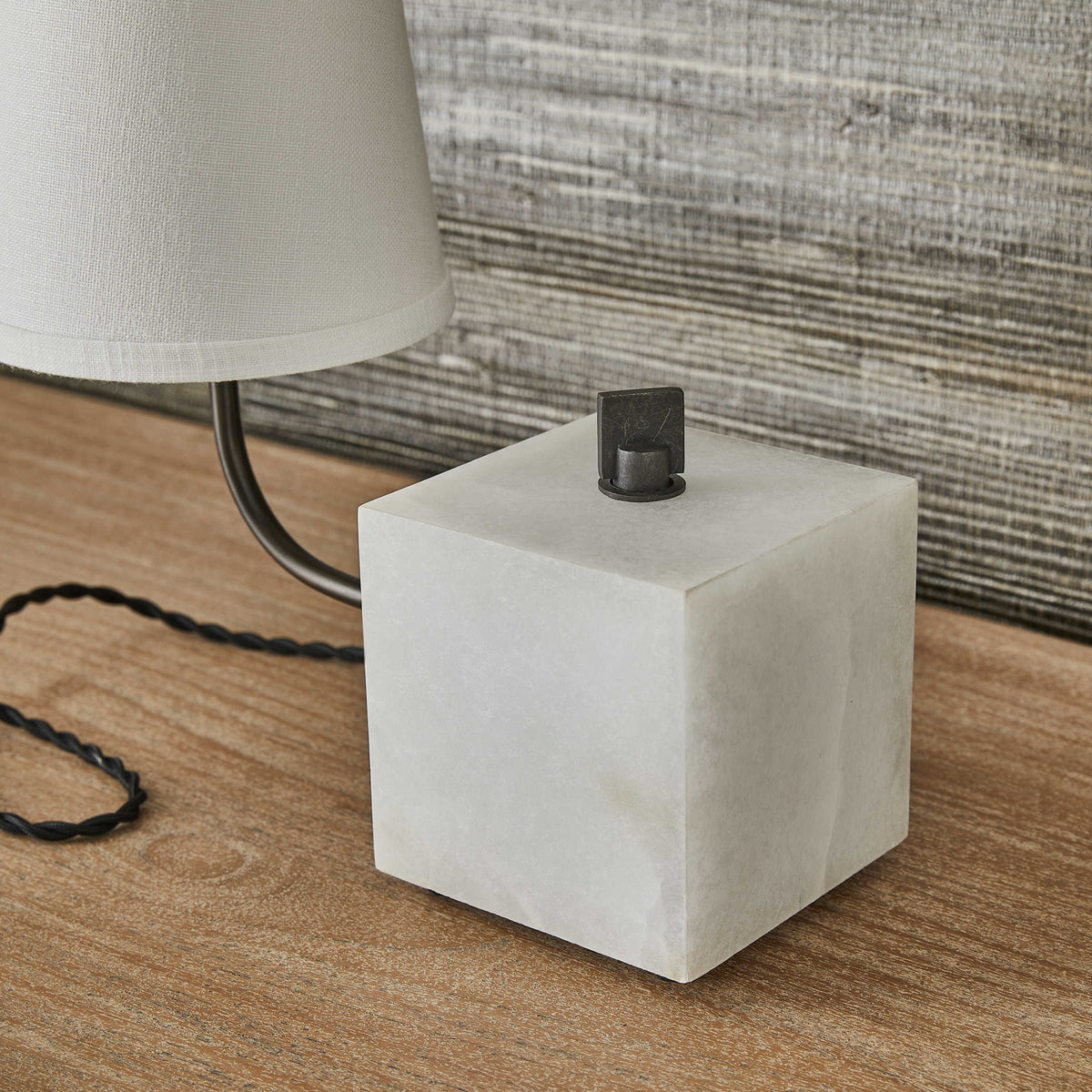 Blockhead Gooseneck Mini Lamp