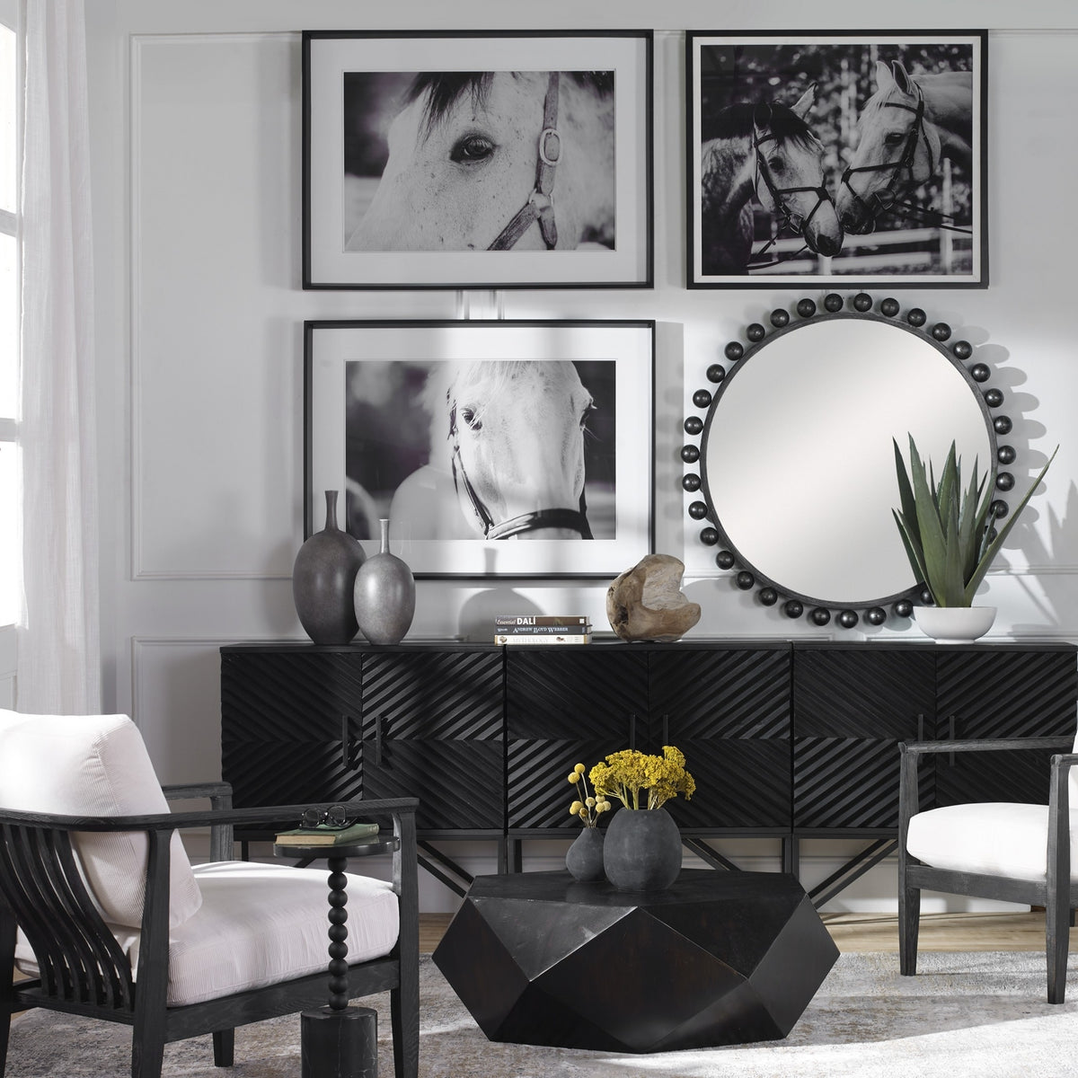 Cyra Round Mirror