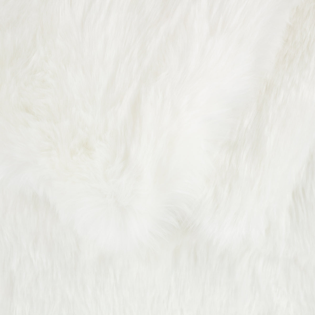 Arctic Fox Faux Fur Throw