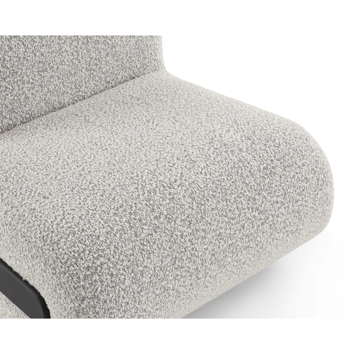 Bola Occasional Chair