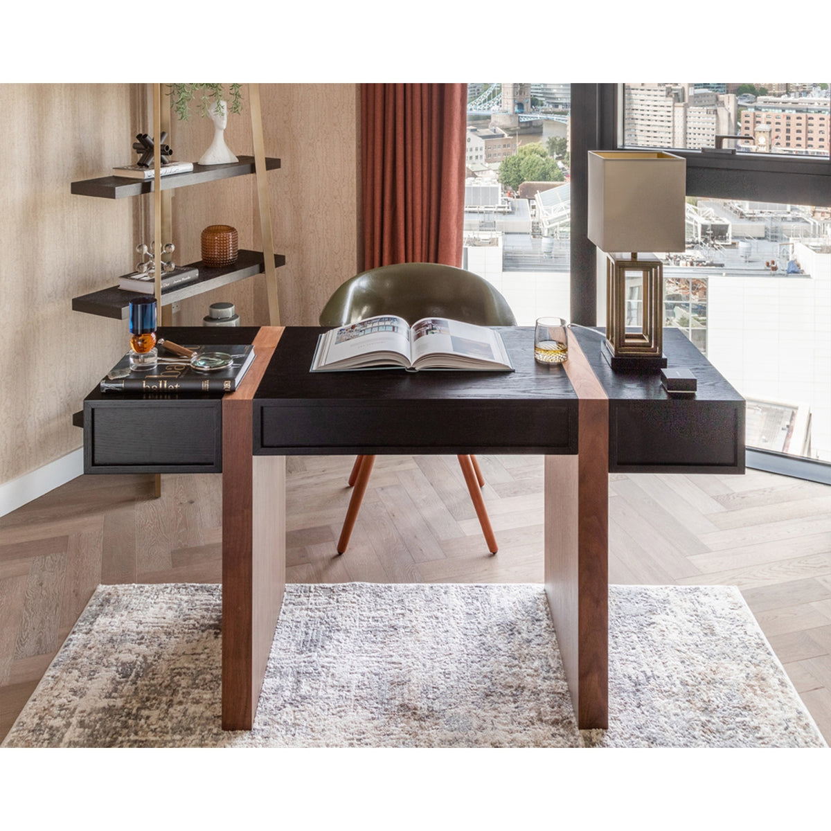 Borgo Desk