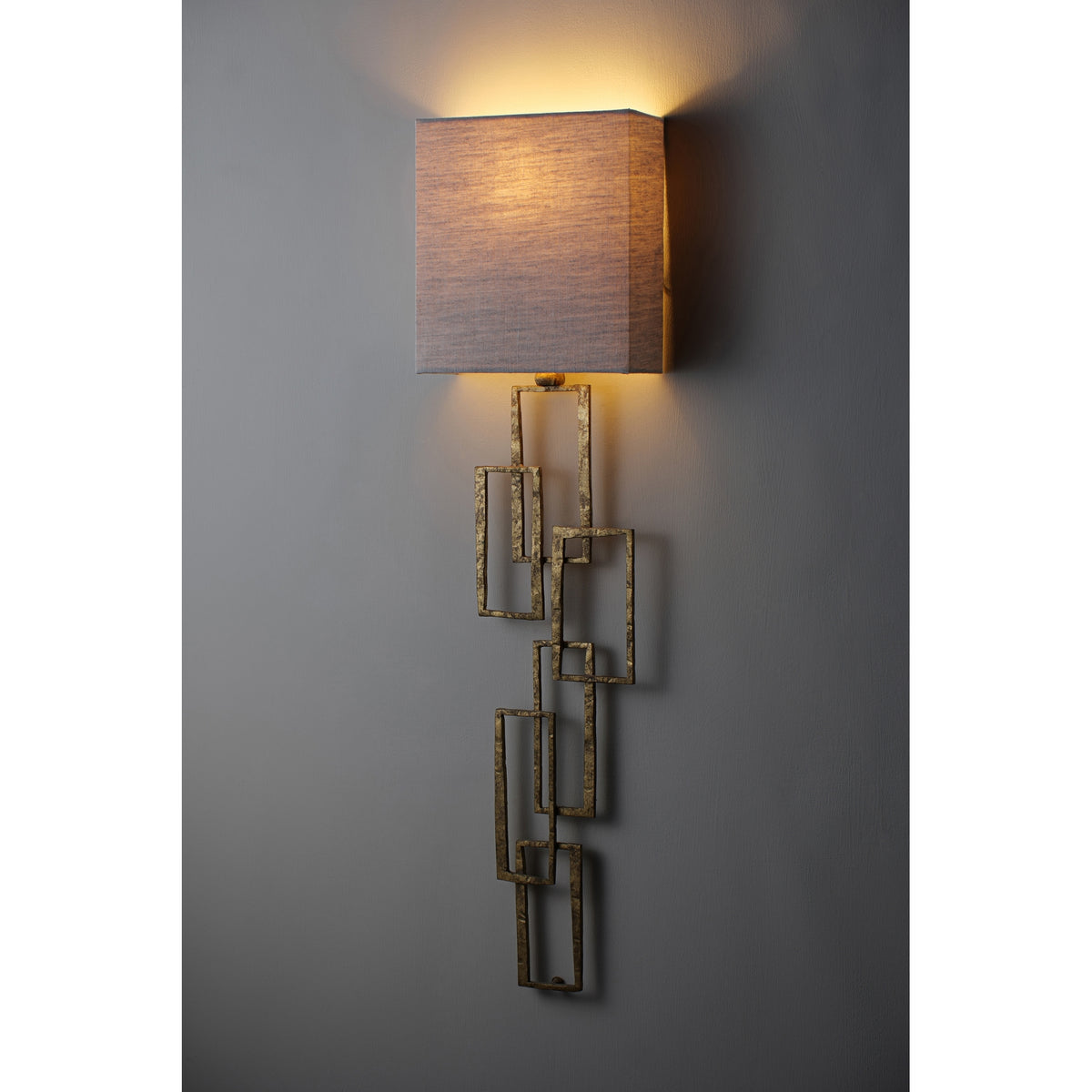 Salperton Wall Light