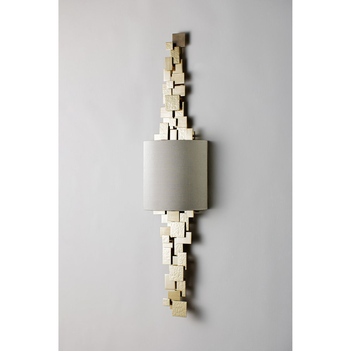 Luca Wall Light