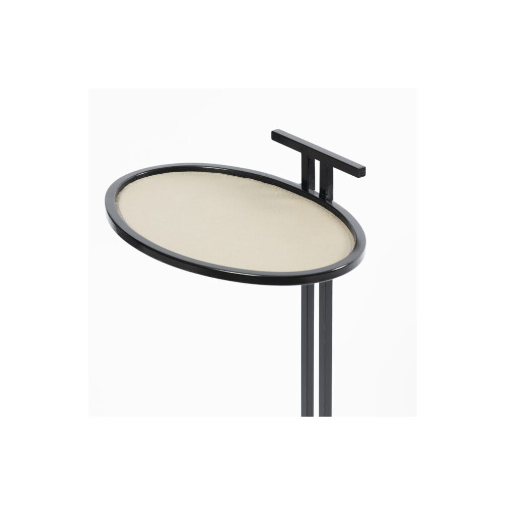 Cocktail Table Oval