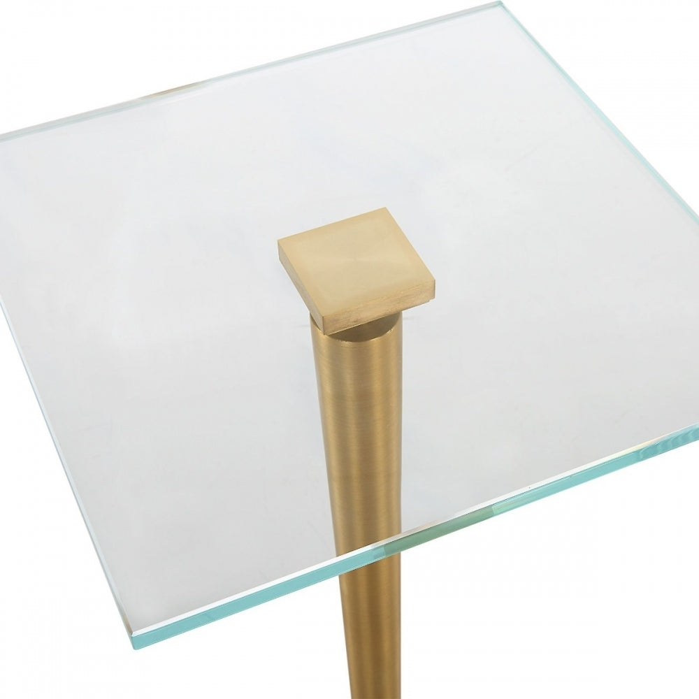 Crisp Drinks Table