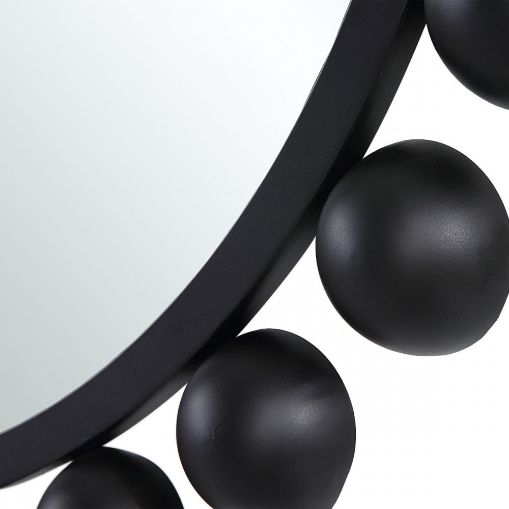 Spheres Mirror
