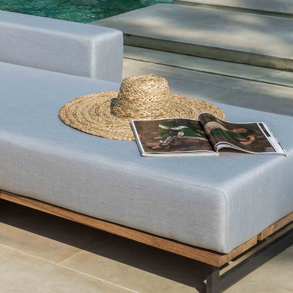 Ona Chaise Longue