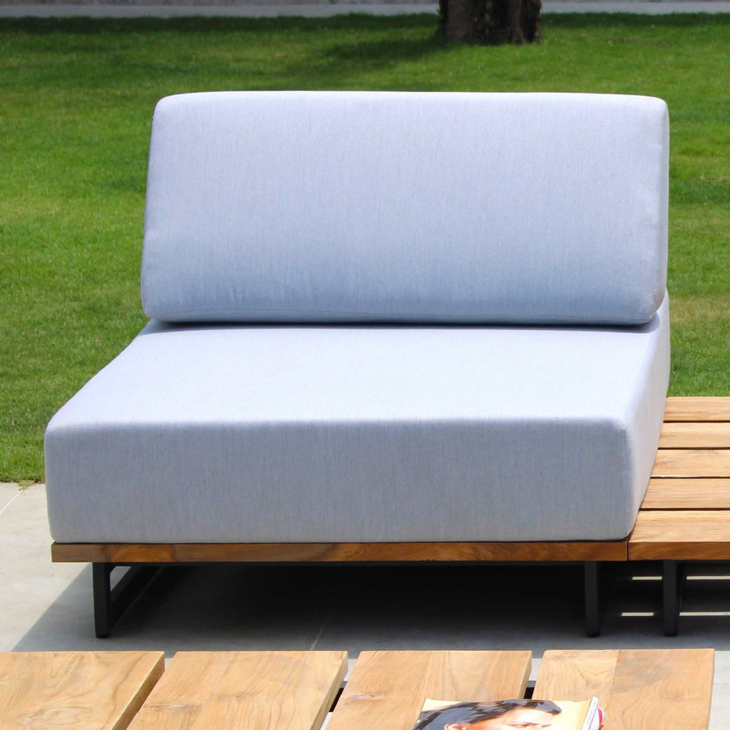 Ona Centre Seat