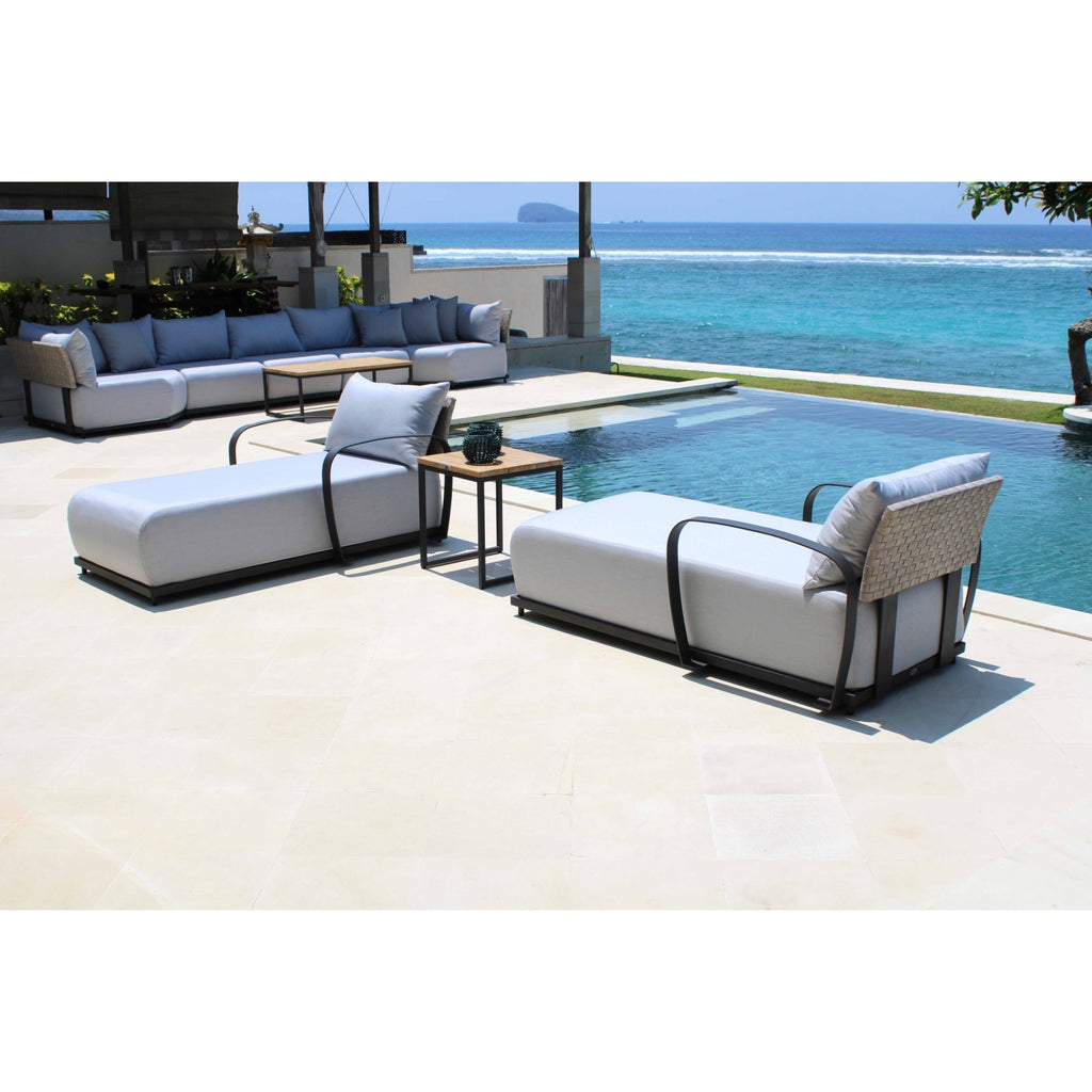 Windsor Chaise Longue