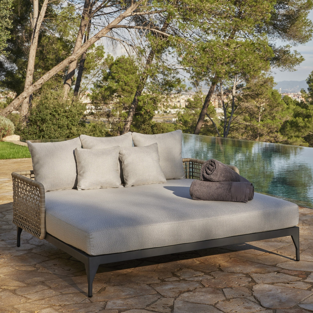 Western Day Bed