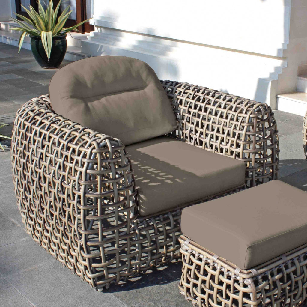 Dynasty Arm Chair
