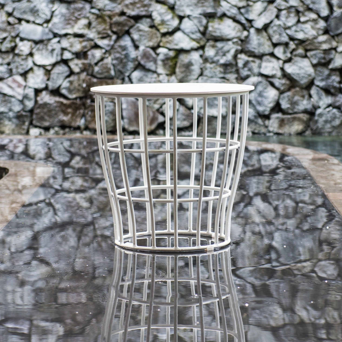 Optik Side Table