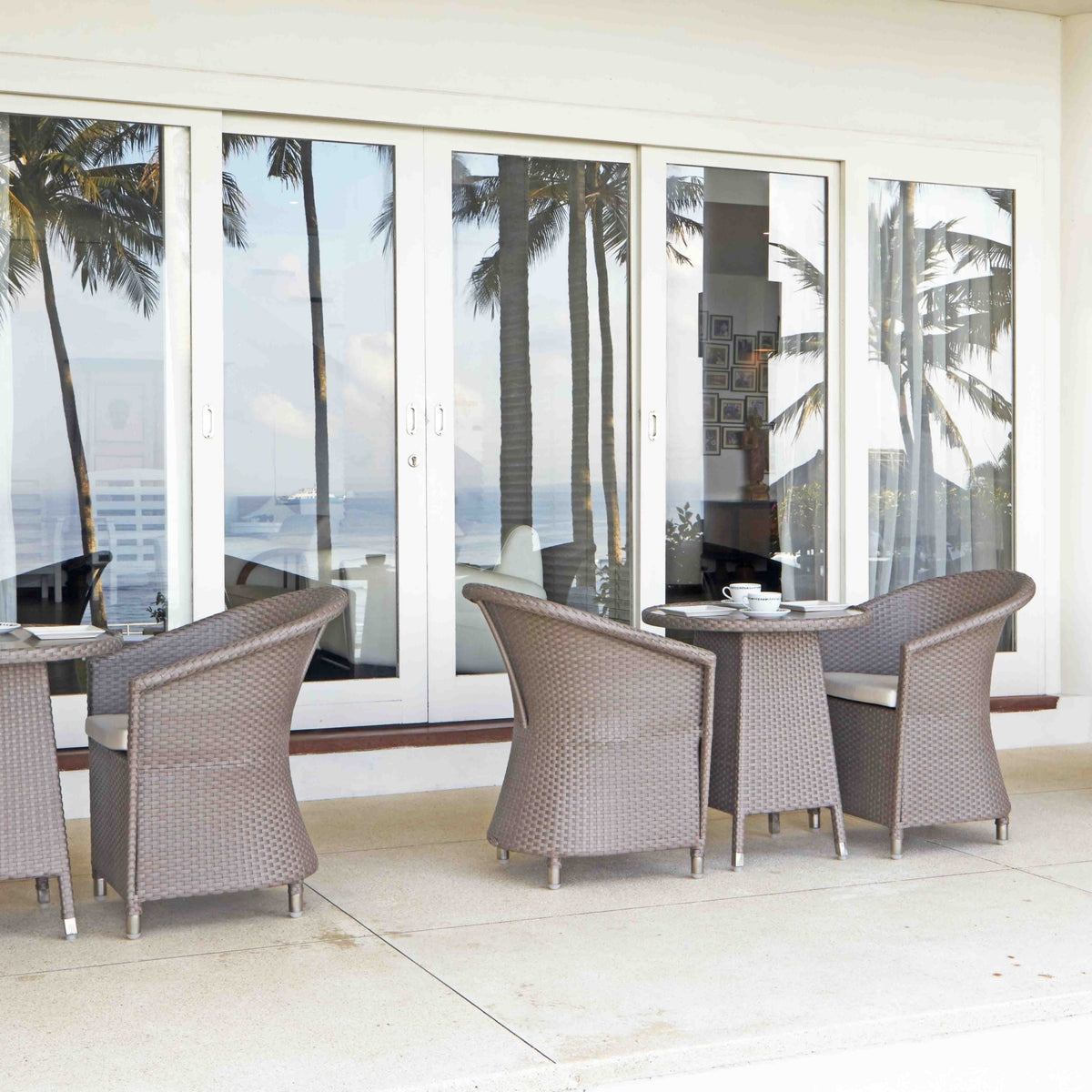 Tivoli Small Round Bistro Table