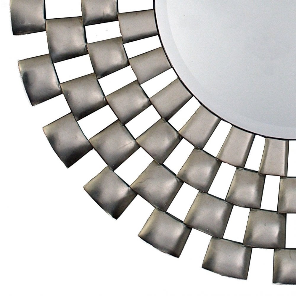 Laviana Mirror