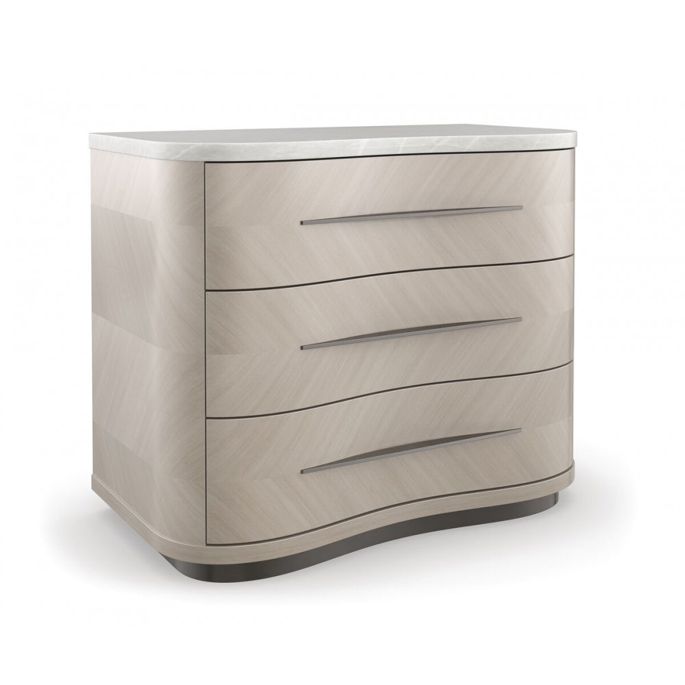 Nomadic Chest of Drawers