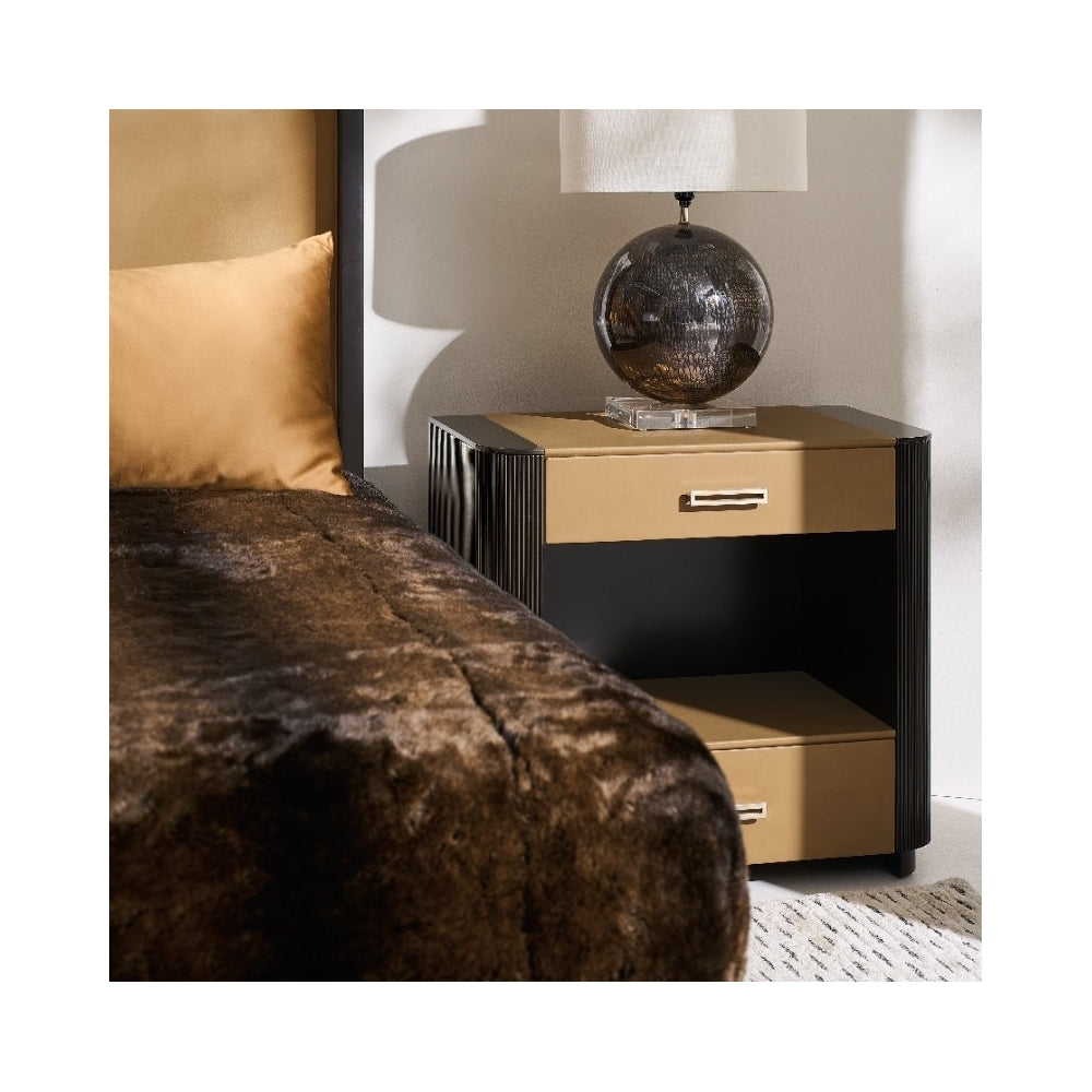 Love-Ly! Bedside Table