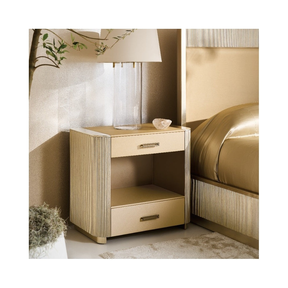 Love-Ly! Bedside Table