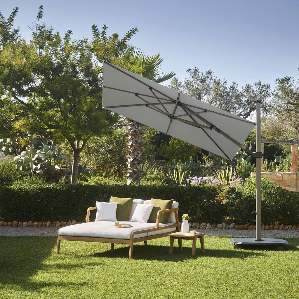 Caractere 3 Series Cantilever Parasol