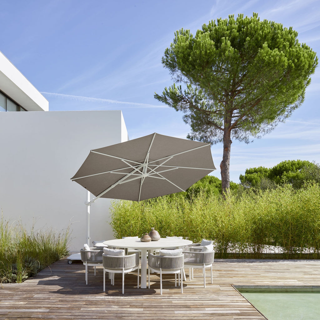 Caractere 3 Series Cantilever Parasol