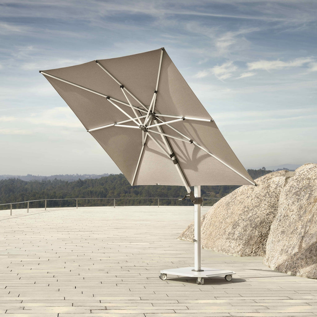 Caractere 3 Series Cantilever Parasol
