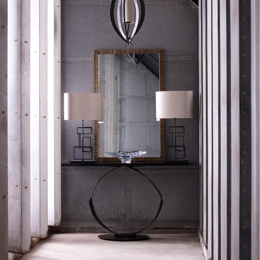 O Console Table