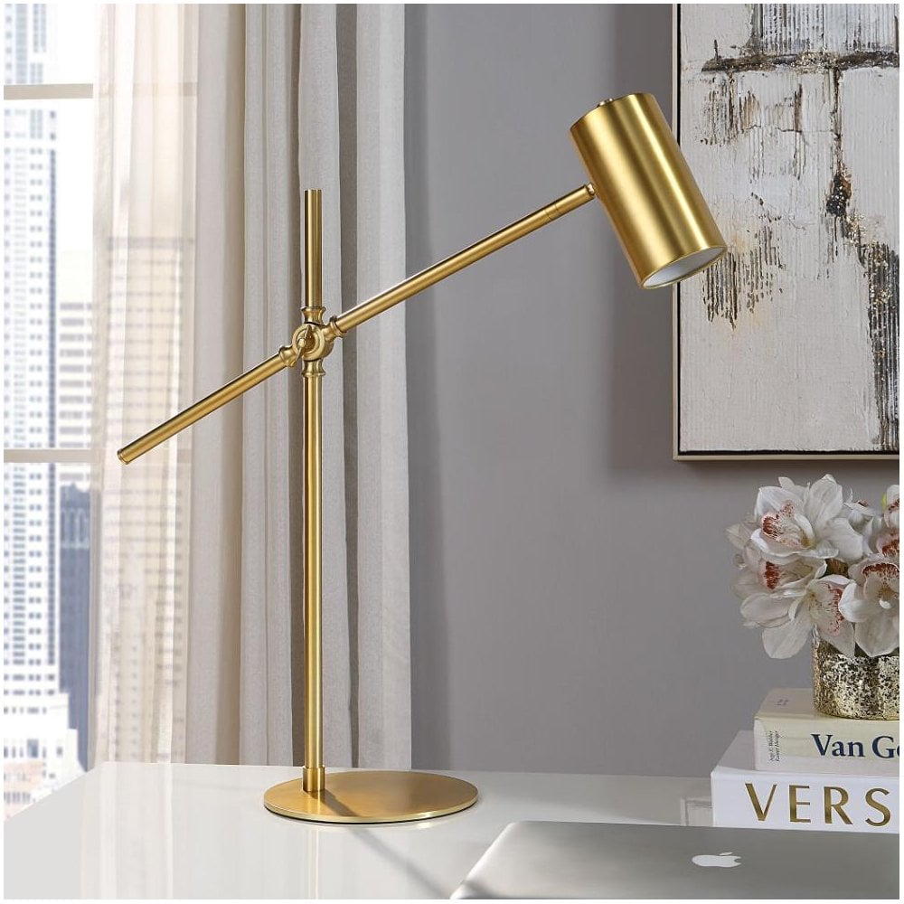Louis Table Lamp
