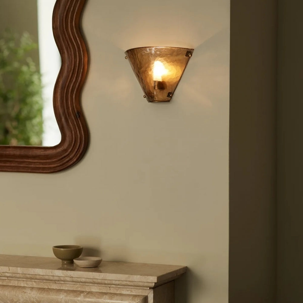 Maeve Wall Light