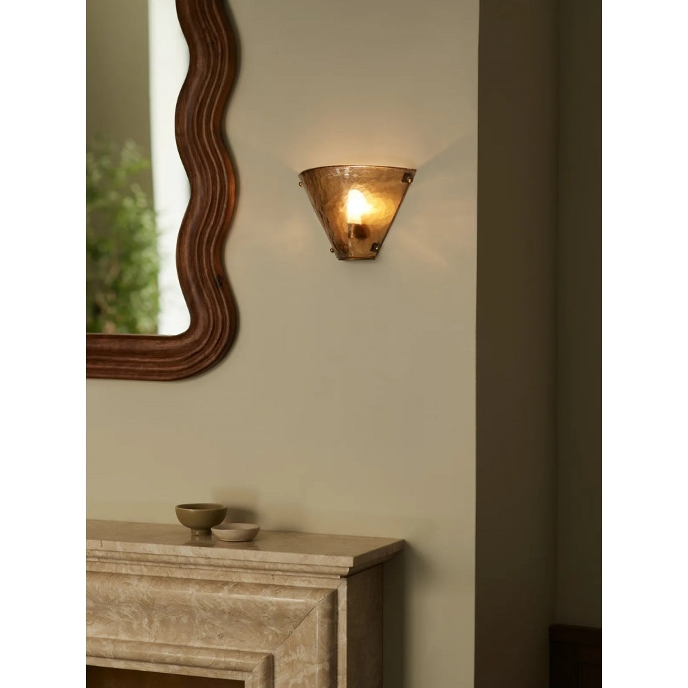 Maeve Wall Light