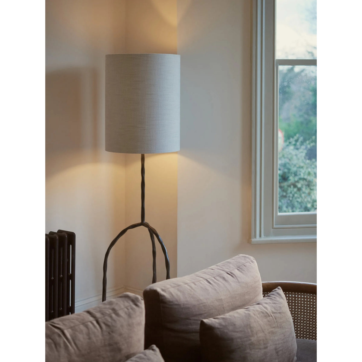 Noor Floor Lamp
