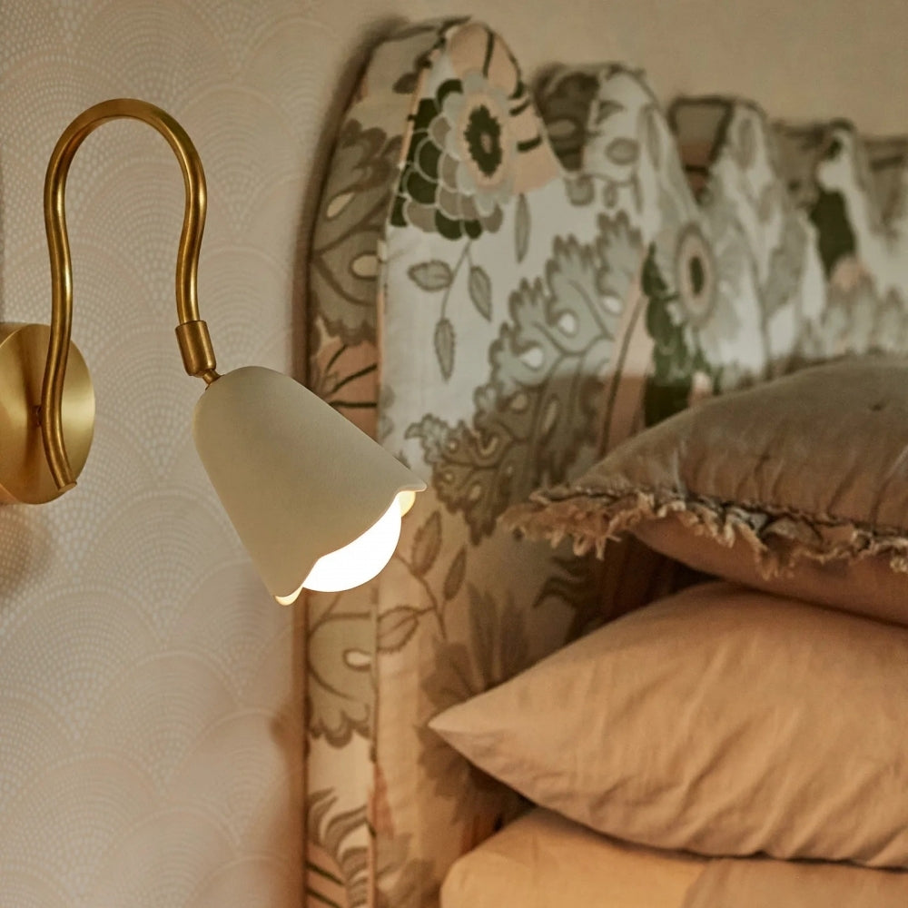 Fleur Wall Light