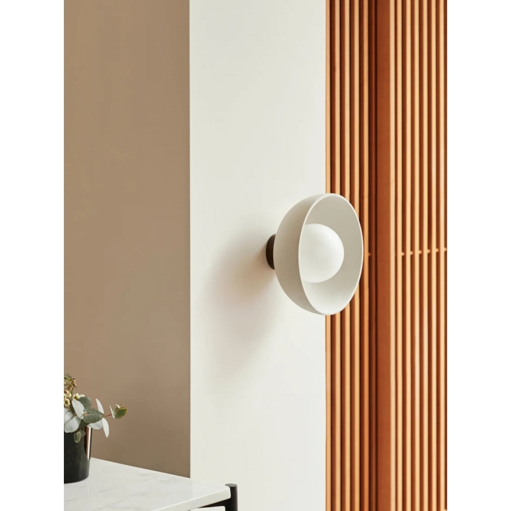 Ona Wall Light