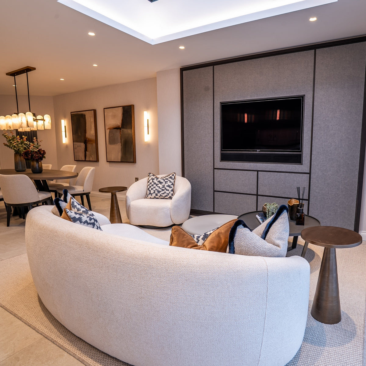 Amore Sofa